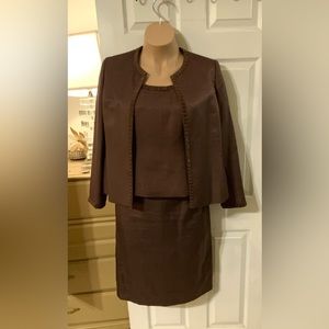 Brown 3pcs women skirt suit by Kasper.